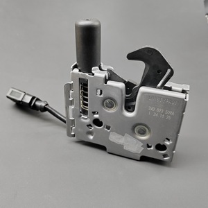 Micro-interrupteur de verrouillage de capot Skoda 3VD 823 509A MHSTYPA01 pour réparation du compartiment moteur - Product Image 1