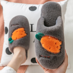 Chaussons en forme de carotte pour femmes, chaussures d'intérieur mignonnes, en peluche, dessin animé, hiver, maison, femme, confortables - Product Image 4