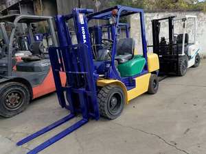 Komatsu รถยก FD30ดีเซลมือสอง3ตันส่วนประกอบหลักดั้งเดิมจากเครื่องยนต์มอเตอร์ปั๊มญี่ปุ่น - Product Image 3