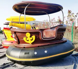 Barco de remo inflable flotante con piscina, barco eléctrico para niños a la venta, cebo de control remoto, parachoques, barcos acuáticos para pescar