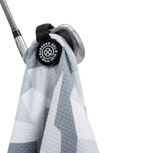 Serviette de golf magnétique personnalisée en microfibre avec logo, serviette de nettoyage avec aimant puissant pour sacs et clubs de golf - Product Image 1
