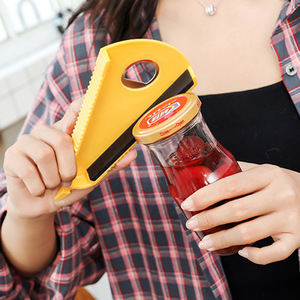 Ouvre-bouteille multifonctionnel en forme de clé, jaune, portable, pour la cuisine et la maison - Product Image 2