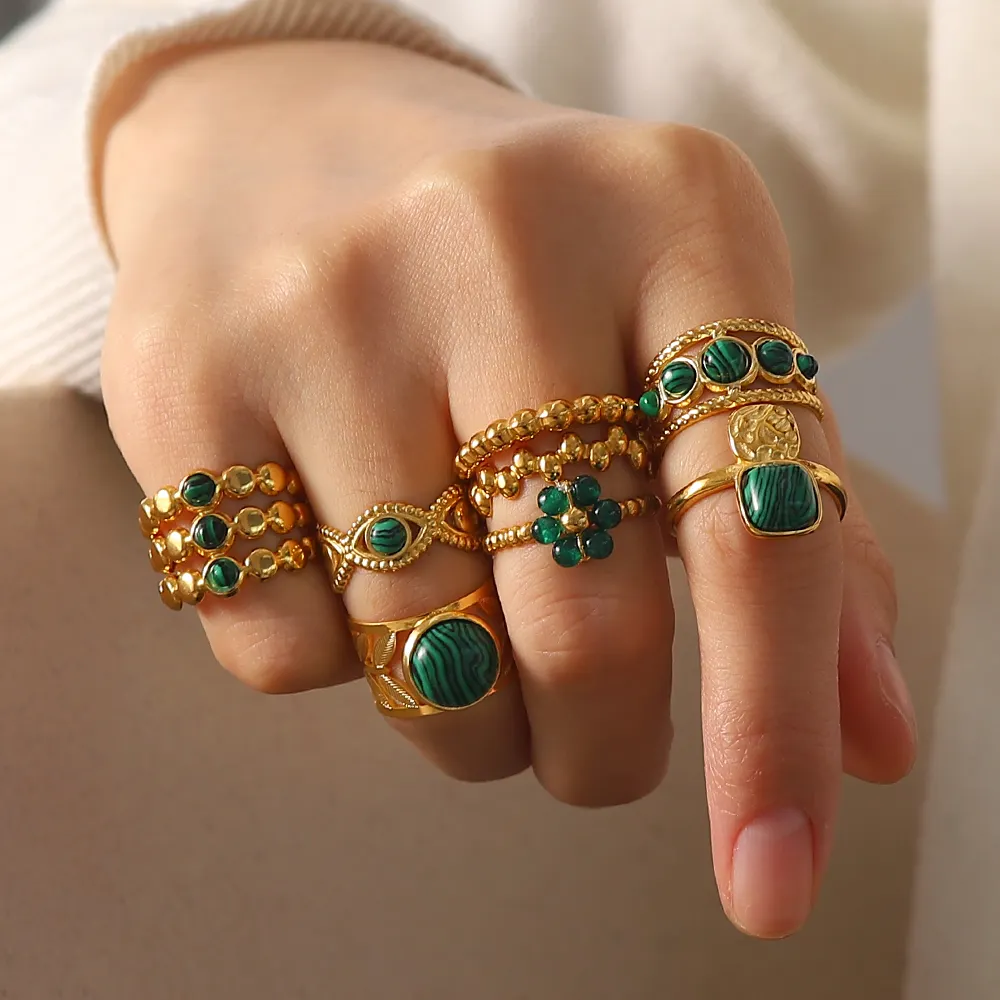Ins Popular 18K Gold Plated Snake Green Stone Cross Ring Stainless Steel Layer Emerald Open Rings