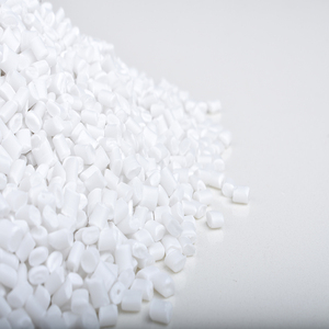 Composés plastiques résistants aux intempéries pour environnements extérieurs difficiles (soleil, pluie, chaleur, froid) - Product Image 3