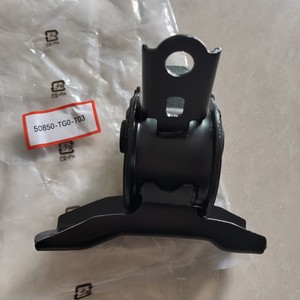 ขายึดเครื่องยนต์ฮอนด้า รุ่น 50850-TF0-T03 50850-TG0-T03 สำหรับซีวิค อะไหล่ทดแทน - Product Image 3