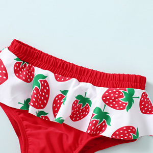 <span class=keywords><strong>Maillot</strong></span> <span class=keywords><strong>de</strong></span> <span class=keywords><strong>bain</strong></span> 2 pièces imprimé <span class=keywords><strong>fraise</strong></span> pour enfant, <span class=keywords><strong>maillot</strong></span> <span class=keywords><strong>de</strong></span> <span class=keywords><strong>bain</strong></span> 2 pièces pour bébé, rouge, pompon, plage, été - Product Image 5