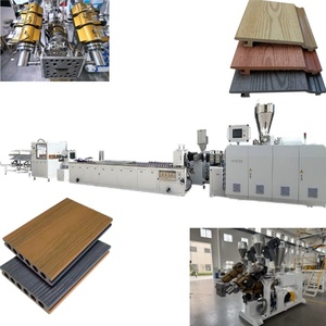 Modern co-ekstrüzyon <span class=keywords><strong>WPC</strong></span> zemin döşeme kare kabartmalı PE <span class=keywords><strong>WPC</strong></span> profil yapma makinesi - Product Image 1