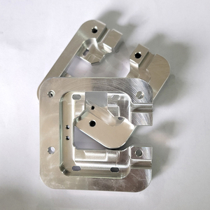 Pièces usinées en acier inoxydable de haute précision, usinage CNC de précision, tolérance ± 0.01mm, personnalisation par lots - Product Image 2