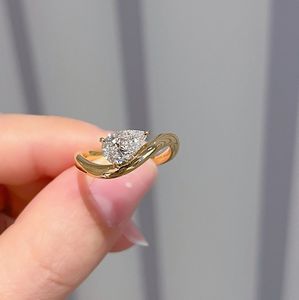 Xinfly 18K Real Gold IGI Certified Custom 1Carat <b>Solitaire</b> Pear Cut Lab Grown Diamond Wedding Engagement <b>Rings</b> for Romantic Gift - Product Image 2