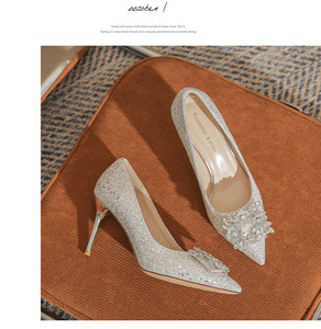 New Fashion Pearl suola sottile tacco alto décolleté da donna a punta donna Crystal Party Bride <span class=keywords><strong>scarpe</strong></span> da <span class=keywords><strong>sposa</strong></span> <span class=keywords><strong>per</strong></span> le donne - Product Image 6