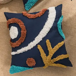 Innermor2023新しいデザインの房状の刺Embroidery装飾クッションカバーパンチニードルテリレンコットンカスタム枕