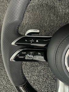 Volant sport en fibre de carbone avec LED pour Mercedes Benz AMG W205 W212 W213 X217 W217 Classe W221 W222 <span class=keywords><strong>S63</strong></span> C300 CLA <span class=keywords><strong>GLE</strong></span> - Product Image 3