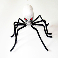 Accessoires d'Halloween Crâne Araignée avec Jambes Flexibles Colorées, Ornements de Tête de Squelette Effrayants pour Décoration de Bureau ou Fête Hantée