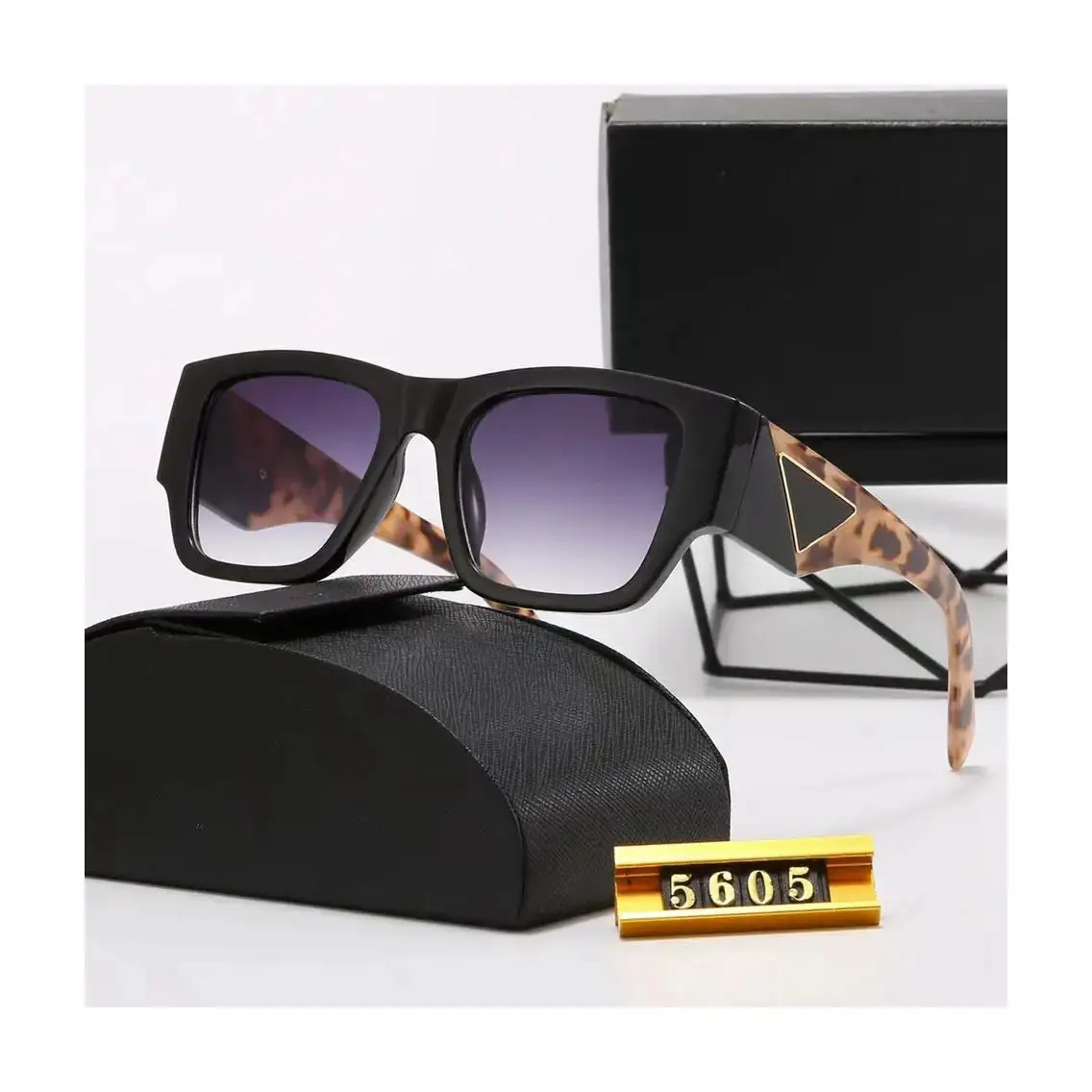 Оптовая продажа, новейшие солнцезащитные очки в оправе для мужчин и женщин, модные дизайнерские солнцезащитные очки для женщин, люксовый бренд