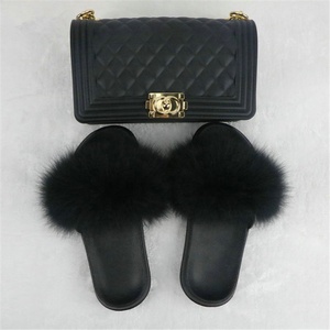 Sandali Ciabatte in Vera Pelliccia di Volpe da Donna, Oltre 20 Stili, Ciabatte Aperte in Vera Pelliccia di Volpe per Bambina, Ciabatte da Donna in Vera Pelliccia a Punta Aperta e Suola Piatta - Product Image 6