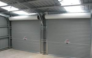 Porte de garage roulante à prix compétitif Réparation de portes de garage près de chez moi Porte de garage commerciale - Product Image 4