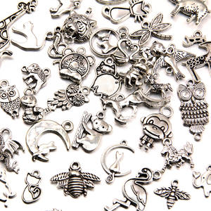 Ensemble de breloques vintage en alliage de zinc assorties, animaux, plantes, cœurs, étoiles, pour la fabrication de bijoux DIY, bracelets et colliers - Product Image 5