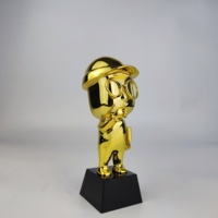 Usine personnalisée métal résine artisanat dessin animé homme Statue Sculpture trophée événements d'affaires cérémonie trophée pour gagnant