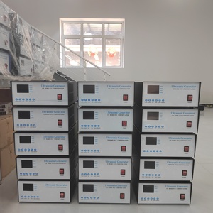 कार भागों के लिए सफाई के लिए बिजली समायोज्य 200w-3000w अल्ट्रासोनिक आवृत्ति जनरेटर - Product Image 6