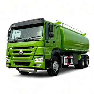 Camión Cisterna de Gasolina en Oferta Internacional 10m³-25m³ Sinotruk Howo para Entrega de Productos Petroleros y Operaciones de Reabastecimiento en Obras de Construcción - Product Image 1
