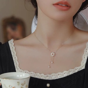 Collar de Moda de Alta Gama Super Fairy, Colgante con Dije de Perla Natural de Agua Dulce, Diseño de Nicho de Lujo Ligero para Chicas - Product Image 3