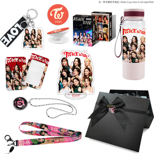 <span class=keywords><strong>KPOP</strong></span> YUQI Twice Ateez Felix BangChan Merchギフトセットアクリルキーホルダースタンディングストラップステッカーコレクション - Product Image 1