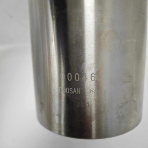 Chemise de cylindre DE12 DE12TI pour excavatrice, accessoires 150117-00046A 150117-00046 150117-00047 pour pièces de moteur Doosan - Product Image 4