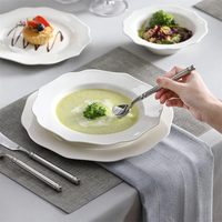 Nouvel ensemble de vaisselle en porcelaine fine 24 pièces doré / Service de table / Ensemble de plats en céramique pour 6 personnes