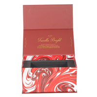 Boîte cadeau personnalisée en carton magnétique avec couvercle rabattable, logo en feuille d'or, insert intérieur en EVA, emballage de luxe pour parfums et cosmétiques