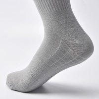 Chaussettes de sport respirantes et confortables pour hommes, en tricot antidérapant, pour activités de plein air et course à pied