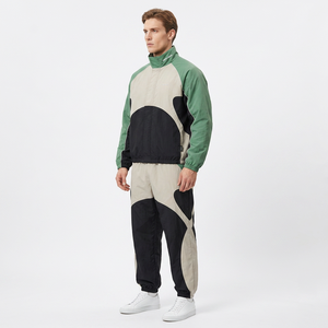 Conjunto Deportivo para Hombre con Estampado Geométrico Rojo, Negro y Blanco, Chaqueta Cortavientos con Cierre Frontal y Cuello Alto, Ropa de Otoño - Product Image 2