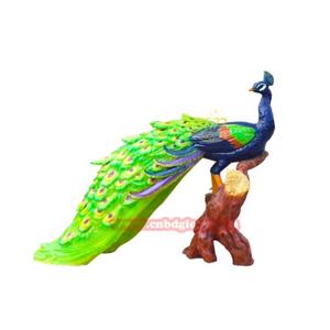 Jardín al aire libre Césped Escena nocturna Estatuas Adornos Escultura de fibra de vidrio con luces LED Artesanía de resina de pavo real - Product Image 3