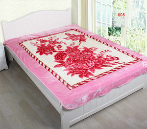 Vente chaude en gros d'usine, couvertures modernes épaisses en polyester 100% à motifs floraux tissés pour toutes les saisons, couvertures <span class=keywords><strong>de</strong></span> <span class=keywords><strong>lit</strong></span>, jetés - Product Image 2