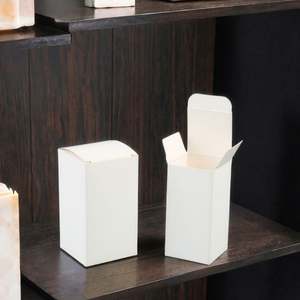 Cajas Cosméticas de Papel Kraft Reciclables Personalizables con Laminado Mate, Impresión de Logotipo Personalizado y Asa para Empaque de Sets - Product Image 2