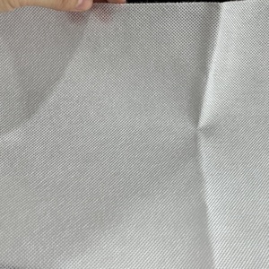 Tissu en polypropylène 70gsm non tissé jetable pour anti-poussière - Product Image 2