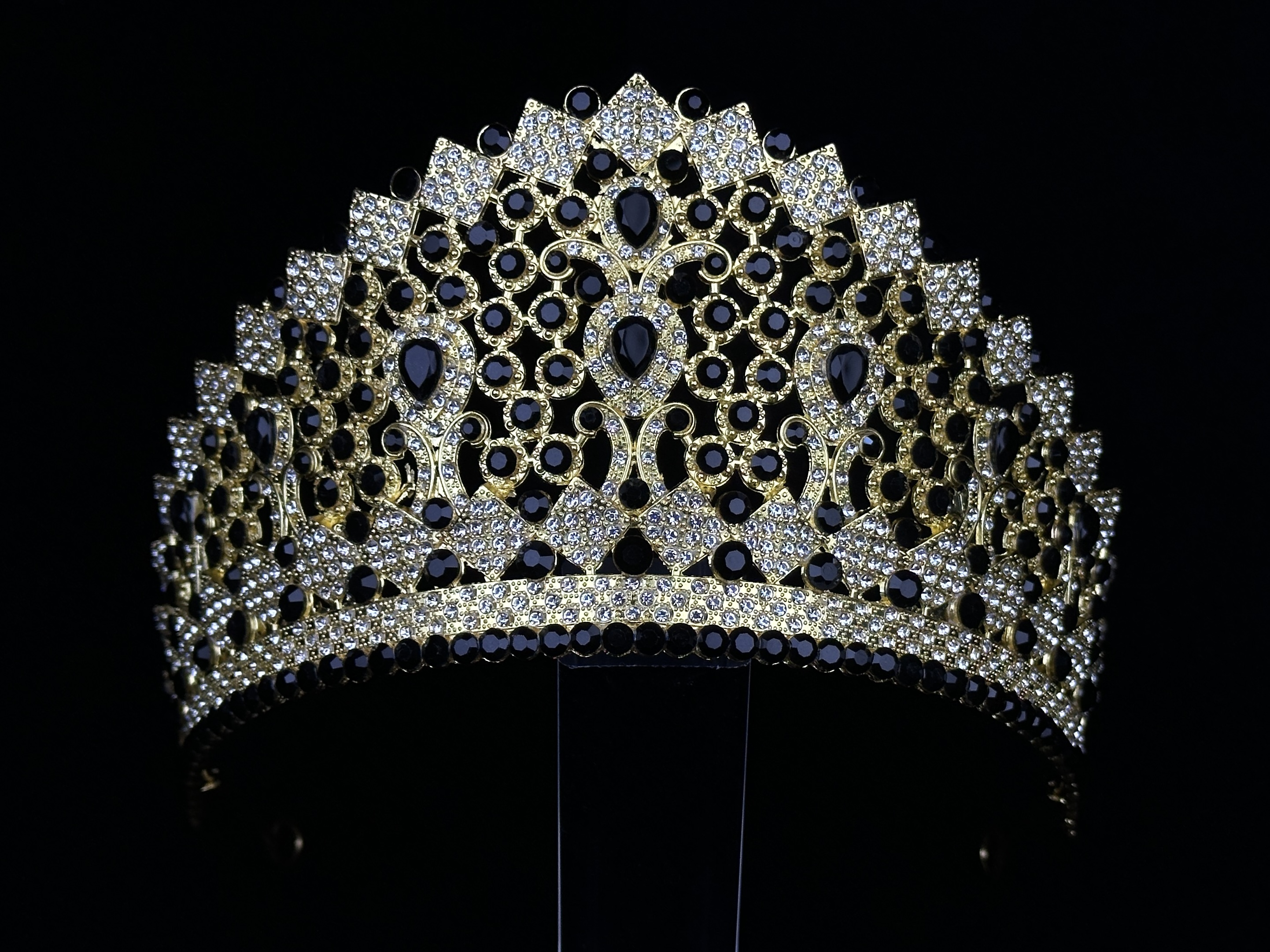 Black-Gold