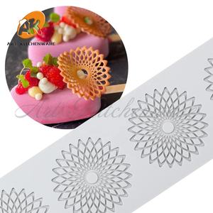 แผ่นรองเค้กลายลูกไม้แม่พิมพ์ซิลิโคนช็อคโกแลตเค้กเครื่องมือตกแต่งเค้กขอบเค้กแม่พิมพ์ขนมอบ LFM93 - Product Image 4