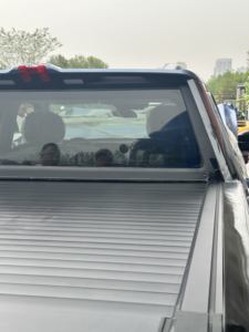 ฝาปิดกระบะหลังแบบลูกกลิ้งไ<span class=keywords><strong>ฟ</strong></span><span class=keywords><strong>ฟ</strong></span>้าฝาครอบบานเกล็ดสำหรับ MG MAXUS ฝาครอบบานเกล็ดม้วนอลูมิเนียมแบบ Eterron9 - Product Image 2