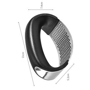 <span class=keywords><strong>Presse</strong></span> à <span class=keywords><strong>ail</strong></span> en acier inoxydable durable pour la maison facile à nettoyer Broyeur à <span class=keywords><strong>ail</strong></span> <span class=keywords><strong>circulaire</strong></span> Accessoires de cuisine Outil de nettoyage à l'<span class=keywords><strong>ail</strong></span> - Product Image 6