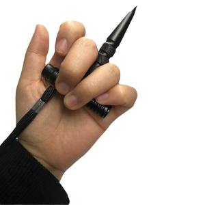 Ztc405 – stylo tactique pour la défense personnelle, noir et gris, multifonctionnel, portable avec sangle unique pour une utilisation en extérieur - Product Image 2