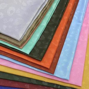 Tissu brodé en relief, motif rose rose, matériau de couture, tissu pour canapé, robe, vêtement, vendu <span class=keywords><strong>au</strong></span> mètre - Product Image 2