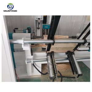 Mustang MT1220 <span class=keywords><strong>Tour</strong></span> à <span class=keywords><strong>bois</strong></span> CNC Centre de traitement de composé de fraisage à usage intensif Fonctions complètes Nouveau composant de noyau de moteur - Product Image 3