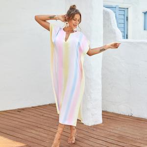 Copricostume da Spiaggia Colorato, <span class=keywords><strong>Vestito</strong></span> <span class=keywords><strong>Lungo</strong></span> <span class=keywords><strong>con</strong></span> <span class=keywords><strong>Spacco</strong></span> <span class=keywords><strong>Laterale</strong></span> e Scollo a V, Gonna da Spiaggia Casual <span class=keywords><strong>con</strong></span> Stampa a Righe, Vestibilità Comoda - Product Image 2