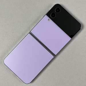 Z Flip4 หน้าจอ AMOLED 6.7 นิ้ว 120Hz แรม 8GB ความจุ 256GB รองรับ 5G ระบบปฏิบัติการ Android 16 Octa Core กล้อง 12MP เซ็นเซอร์ลายนิ้วมือ แบตเตอรี่ 3700mAh โทรศัพท์มือถือใหม่ - Product Image 5