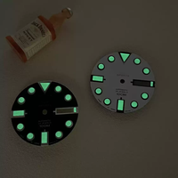 Componenti per Modifica Orologi: Quadrante Stile Abalone Verde Luminoso 28,5mm con Data Singola per Movimento Meccanico NH36A per Orologi Subacquei