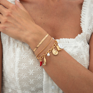 Set di 3 Bracciali con Ciondoli Divertenti a Forma di Peperoncino Rosso/Stivali/Conchiglia per Donne, Gioielli alla Moda con Catena Piatta - Product Image 1