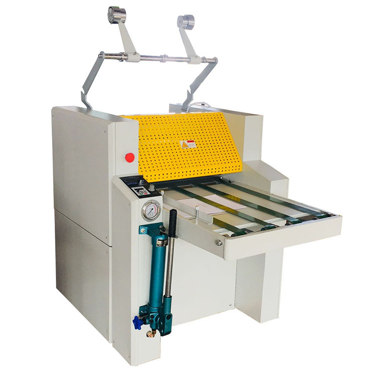 FM720A Large Roll BOPP Thermal Film Laminating Machine With Slitting Rewinding