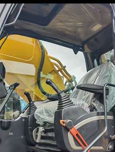 Excavatrices Hyundai R520 d'occasion très demandées, 52 tonnes, engins de construction sur chenilles, moteur Cummins, modèle 2020, godet de 3 m, super performances - Product Image 3