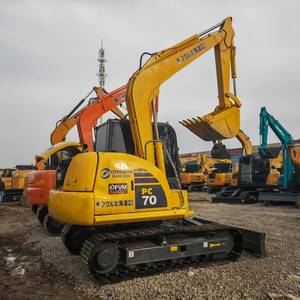Komatsu 70-8 d'occasion de haute qualité, moteur de noyau d'excavatrice hydraulique de 7 tonnes, excavatrice sur chenilles originale japonaise d'occasion à vendre - Product Image 1
