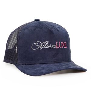 Gorras Trucker de Gamuza con Logotipo Bordado, Gorras Estructuradas de 5 Paneles con Malla Trasera Personalizadas - Product Image 2